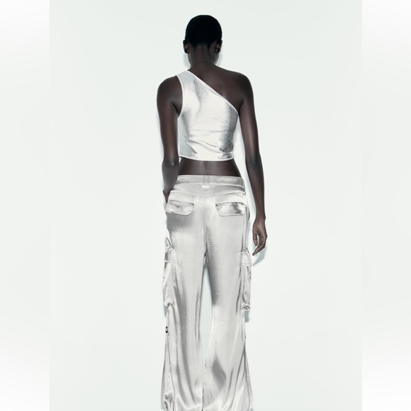 NWT Zara Asymmetrical metallic top - M - Picture 4 of 9